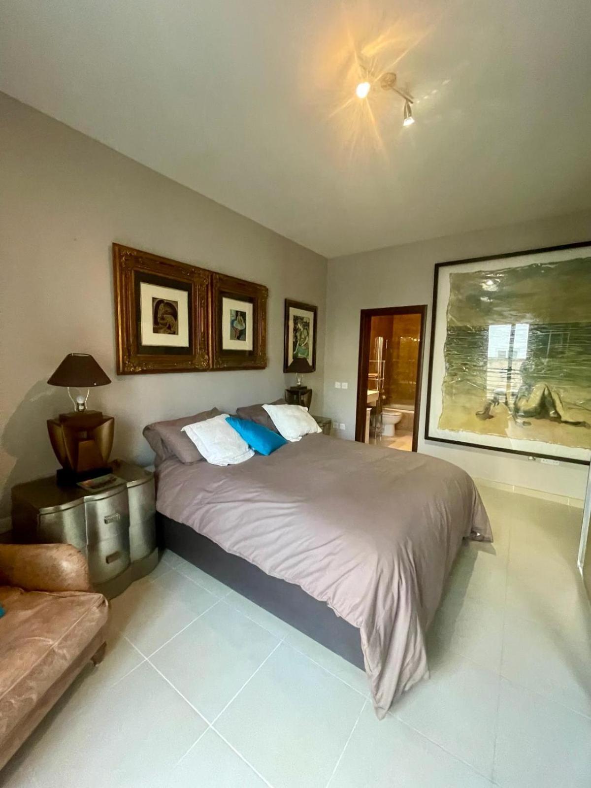Aron Seaviews Apartment Слима Екстериор снимка