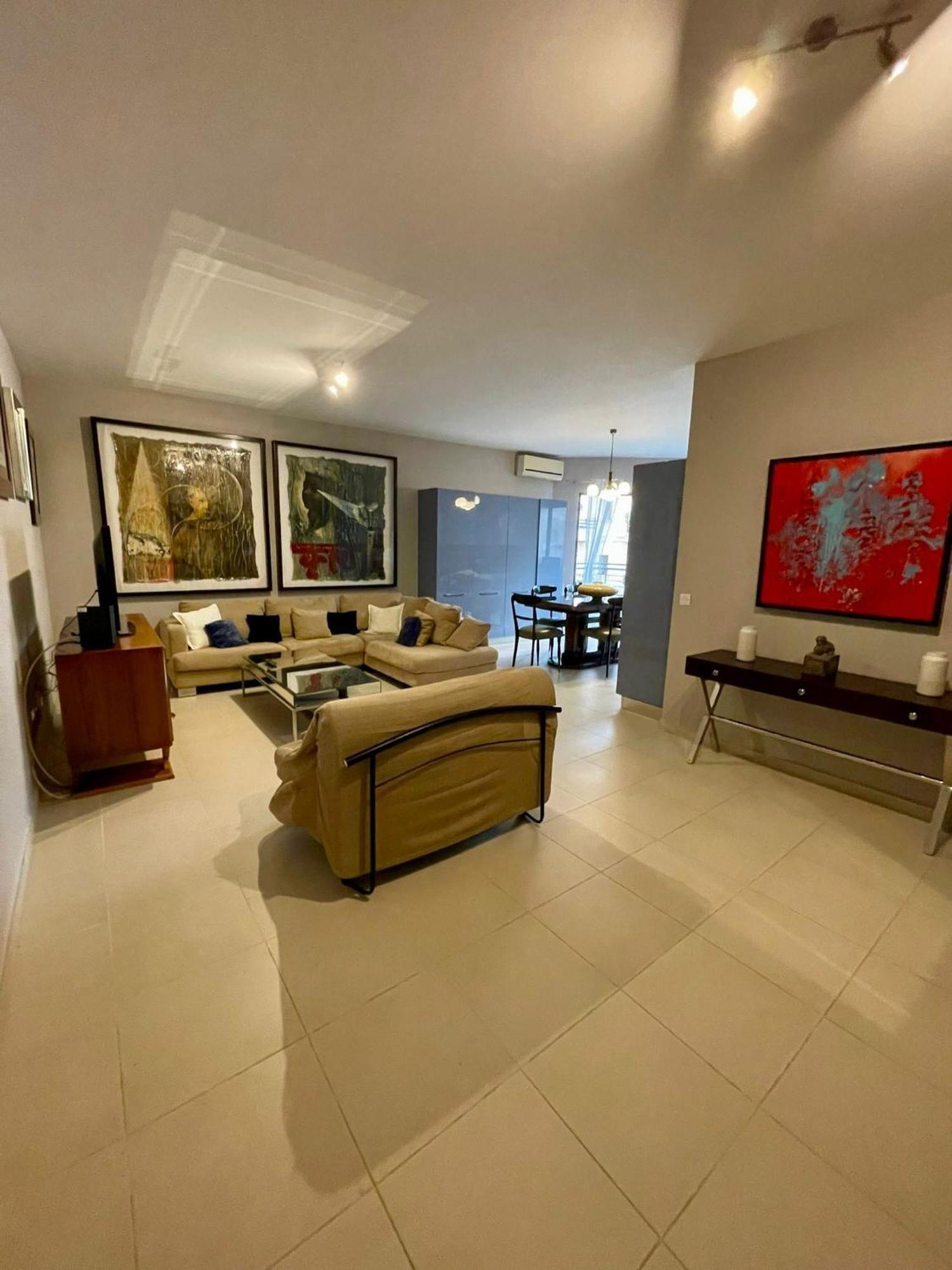 Aron Seaviews Apartment Слима Екстериор снимка