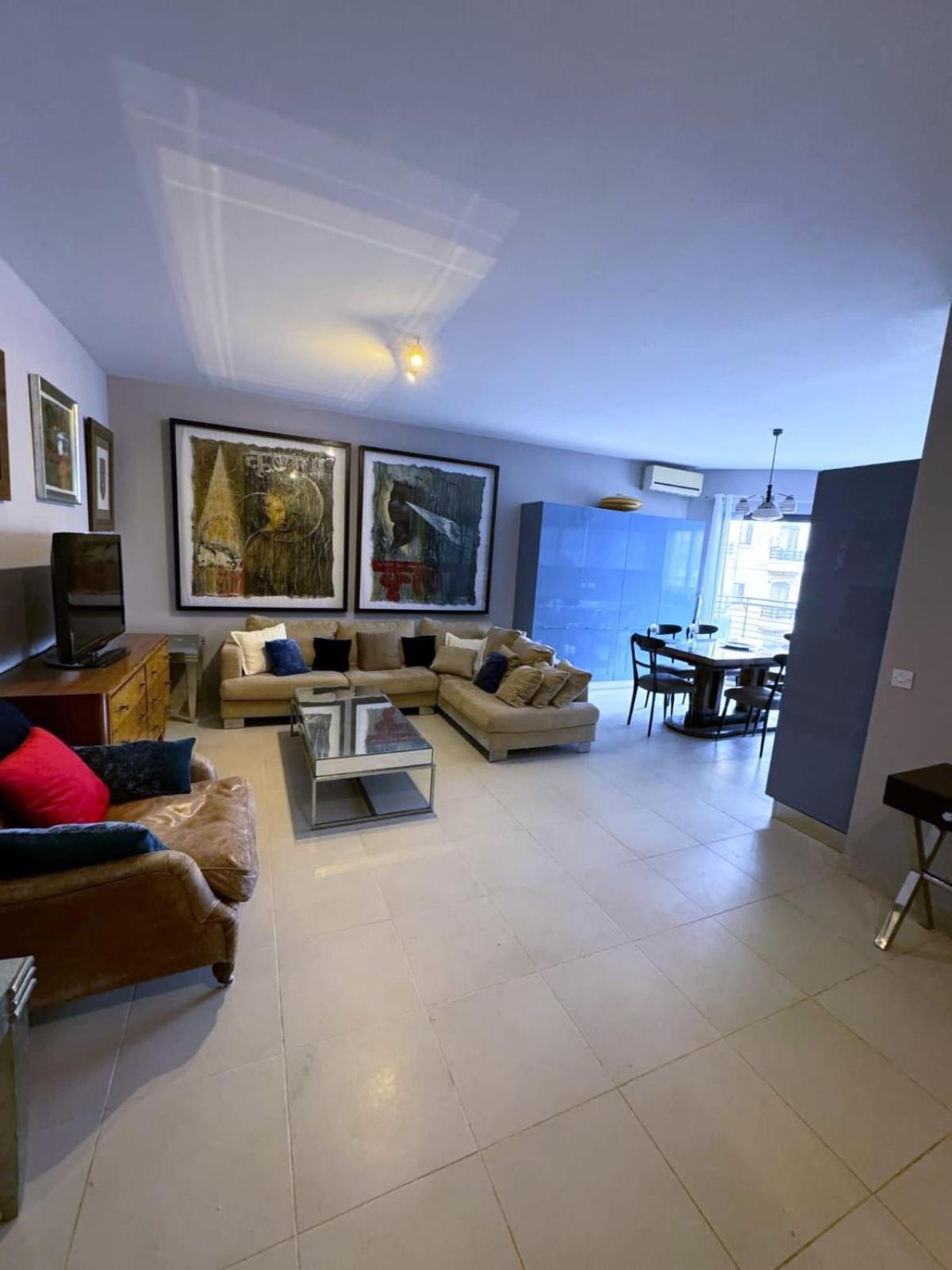 Aron Seaviews Apartment Слима Екстериор снимка